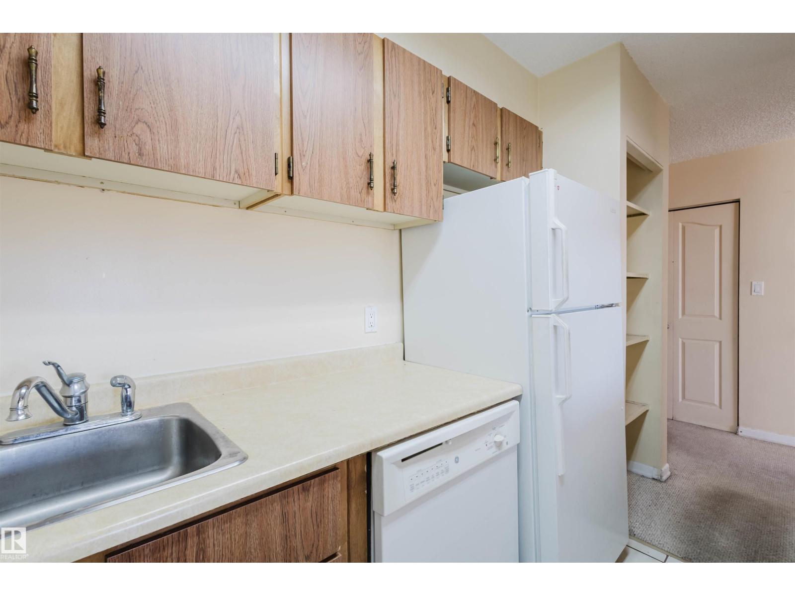 #807 12831 66 St Nw, Edmonton, Alberta  T5C 0A4 - Photo 14 - E4464890