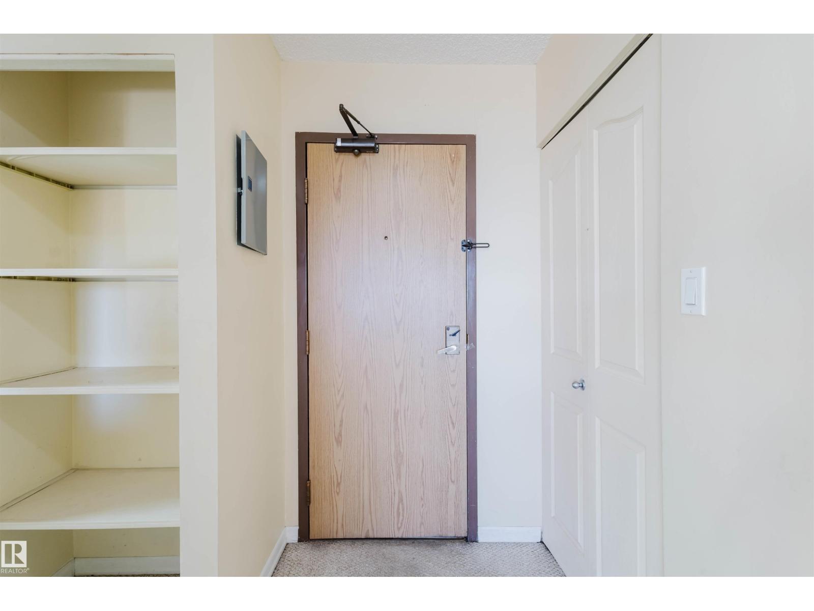 #807 12831 66 St Nw, Edmonton, Alberta  T5C 0A4 - Photo 4 - E4464890