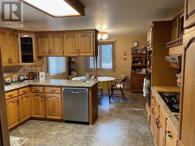 2265 Ponderosa Drive, Thunder Bay, Ontario  P7K 1G6 - Photo 22 - TB253416