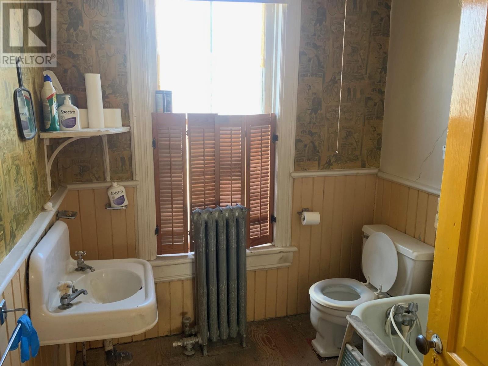 44 Algoma St N, Thunder Bay, Ontario  P7A 4Z3 - Photo 11 - TB253418