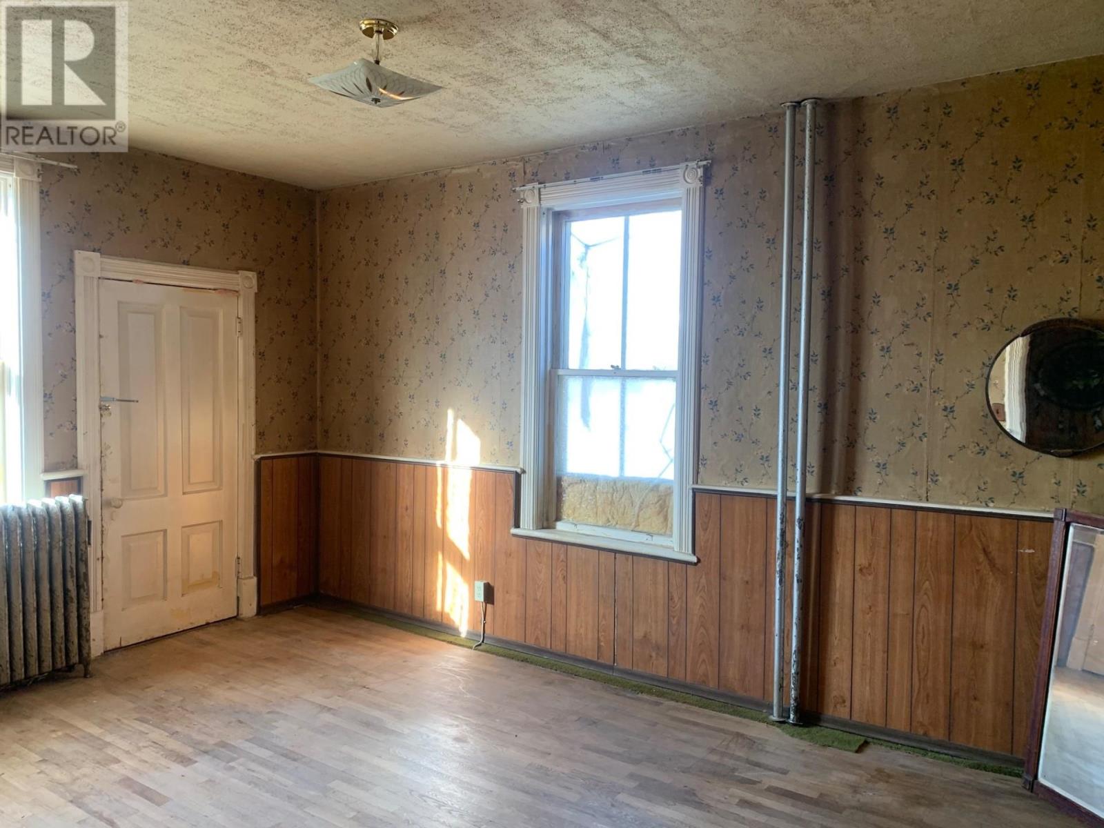 44 Algoma St N, Thunder Bay, Ontario  P7A 4Z3 - Photo 6 - TB253418