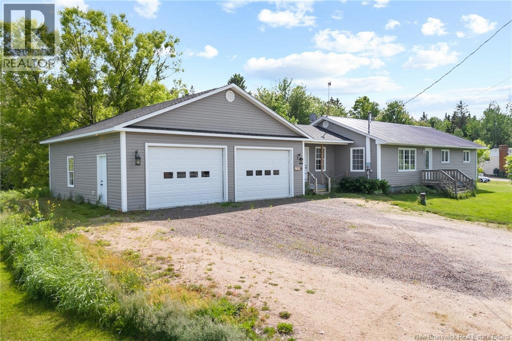 2335 Route 104, Greenhill Lake, New Brunswick  E6E 1V7 - Photo 2 - NB121668