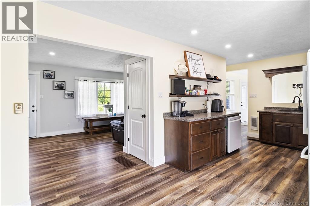 2335 Route 104, Greenhill Lake, New Brunswick  E6E 1V7 - Photo 12 - NB121668