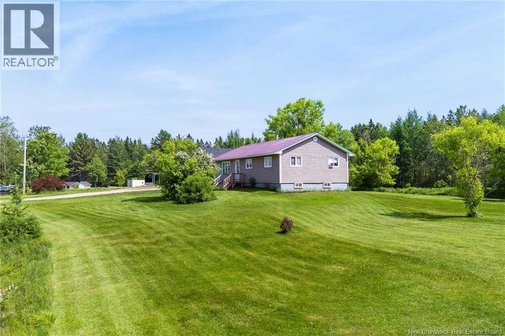 2335 Route 104, Greenhill Lake, New Brunswick  E6E 1V7 - Photo 37 - NB121668