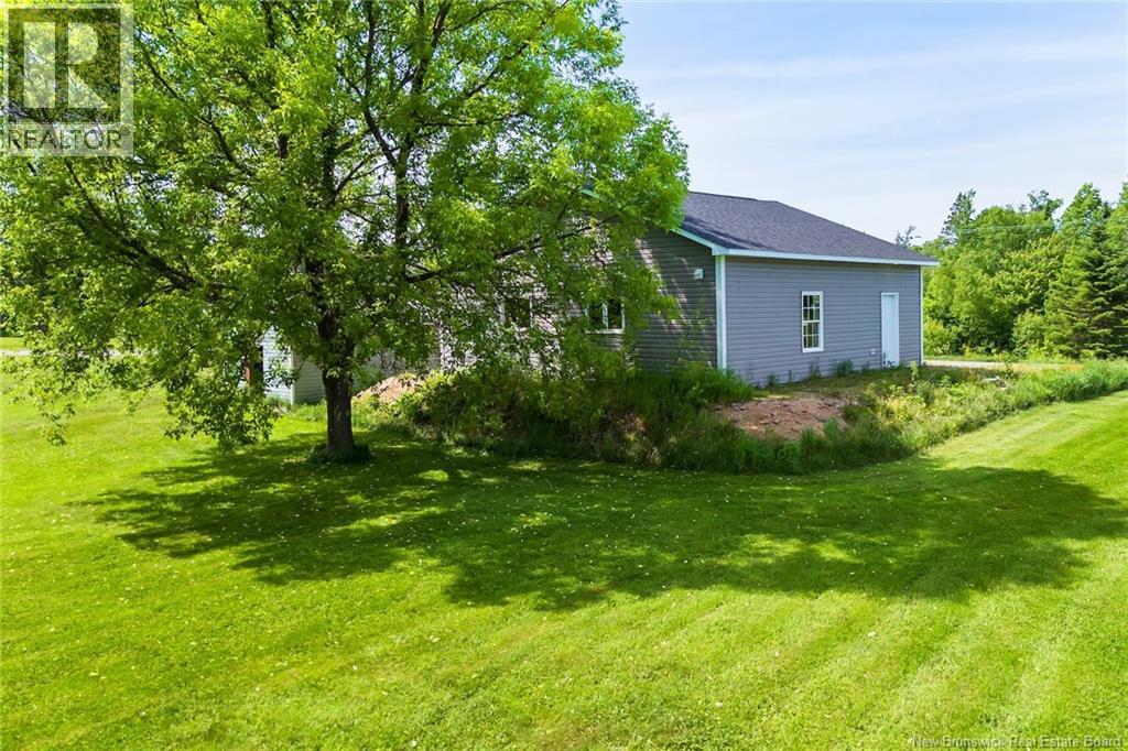 2335 Route 104, Greenhill Lake, New Brunswick  E6E 1V7 - Photo 40 - NB121668