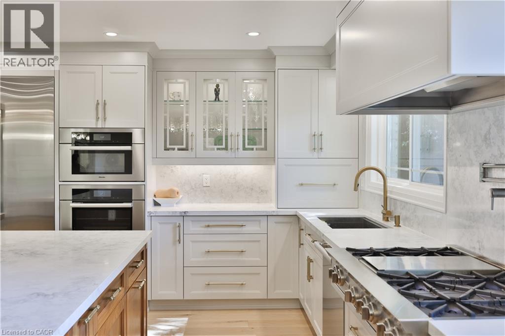 222 Vance Drive, Oakville, Ontario  L6L 3L1 - Photo 18 - 40770921