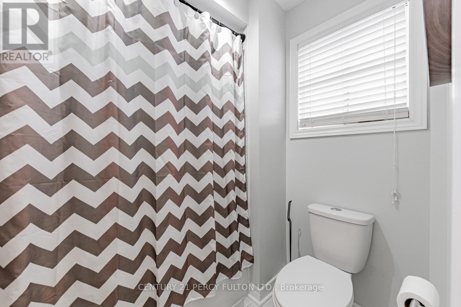 32 Amanda Avenue, Whitby, Ontario  L1M 1K4 - Photo 35 - E12516102