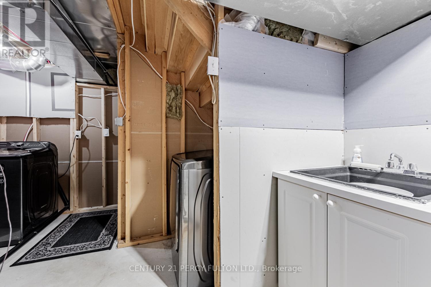 32 Amanda Avenue, Whitby, Ontario  L1M 1K4 - Photo 36 - E12516102