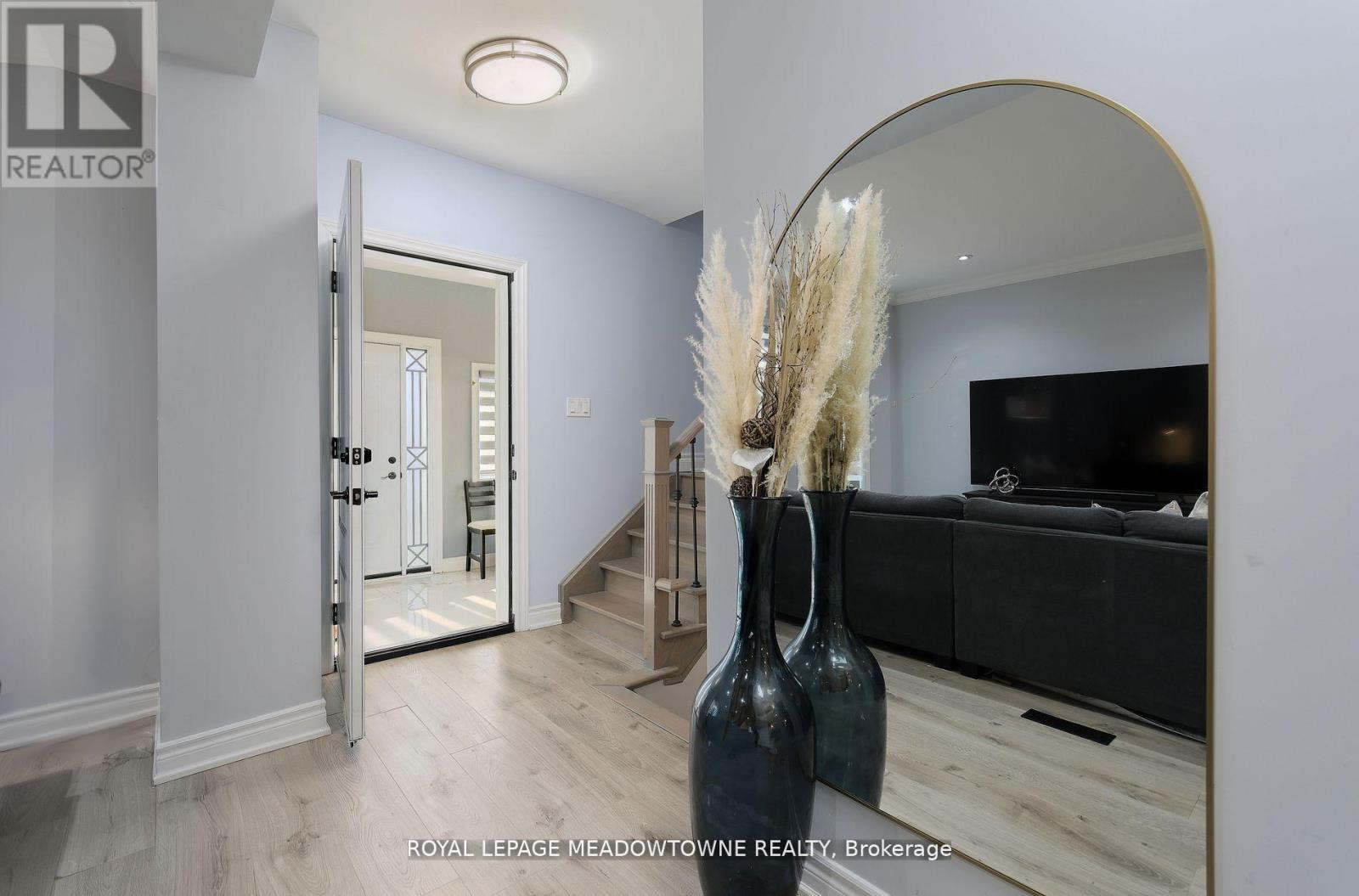 260 Athol Street E, Oshawa, Ontario  L1H 1K3 - Photo 6 - E12516408