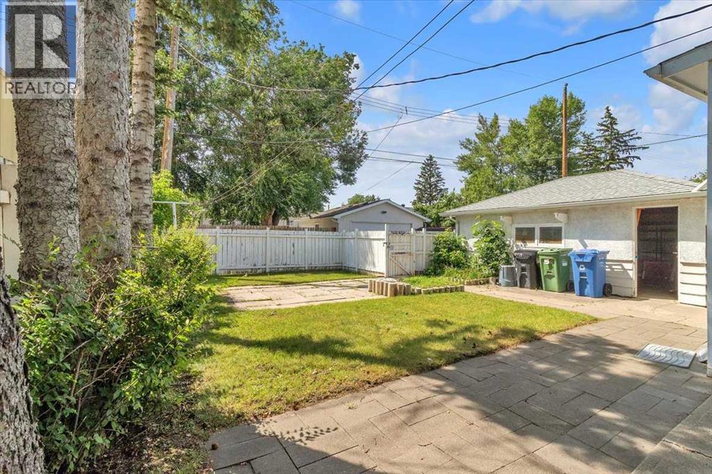 2619 37 Street Sw, Calgary, Alberta  T3E 3B2 - Photo 36 - A2241038