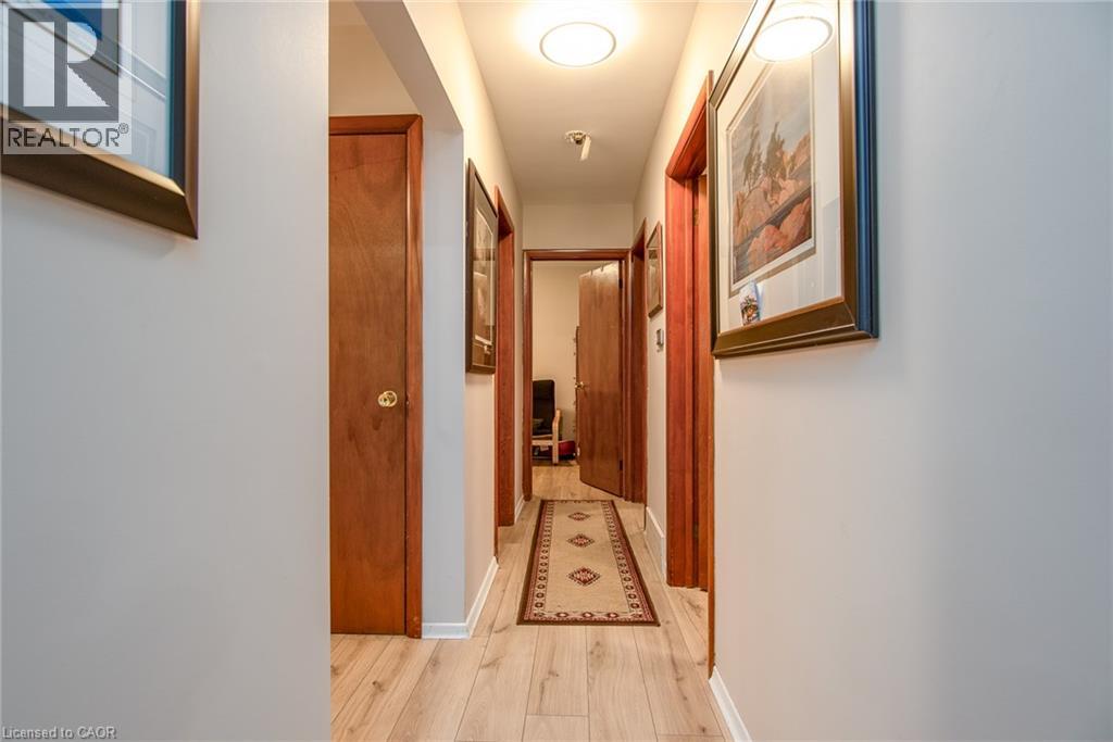 20 Delmar Boulevard, Guelph, Ontario  N1E 2K8 - Photo 18 - 40772421