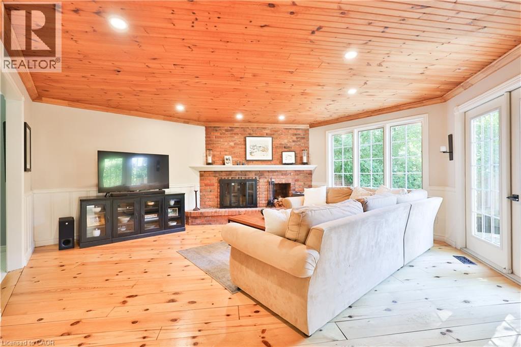 206 Rossmore Boulevard, Burlington, Ontario L7N 1R1 - Photo 19 - 40782326