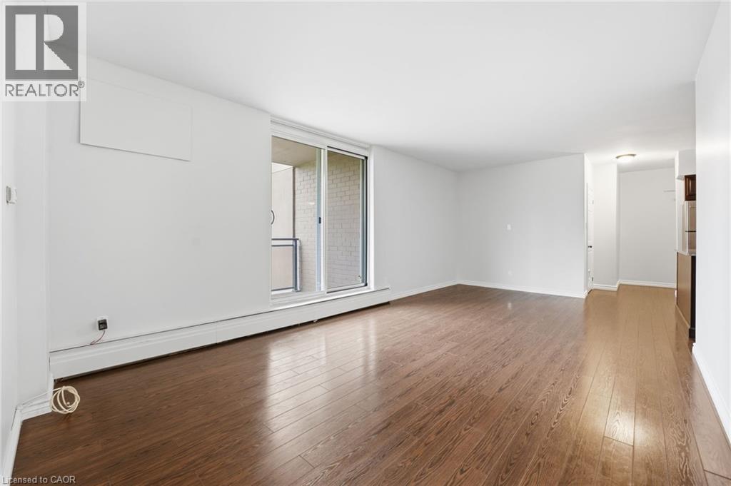 975 Warwick Court Unit# 101, Burlington, Ontario L7T 3Z7 - Photo 13 - 40784561