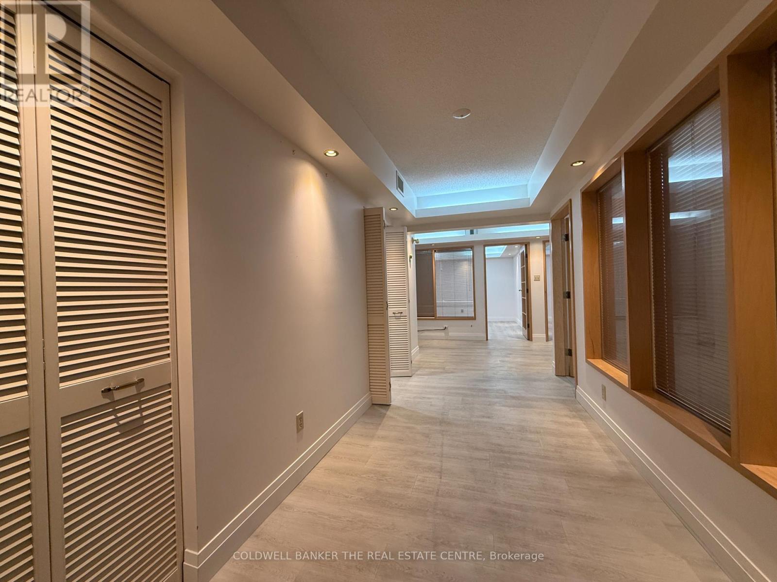 Ll2 - 390 Davis Drive, Newmarket, Ontario  L3Y 7T8 - Photo 5 - N12516056