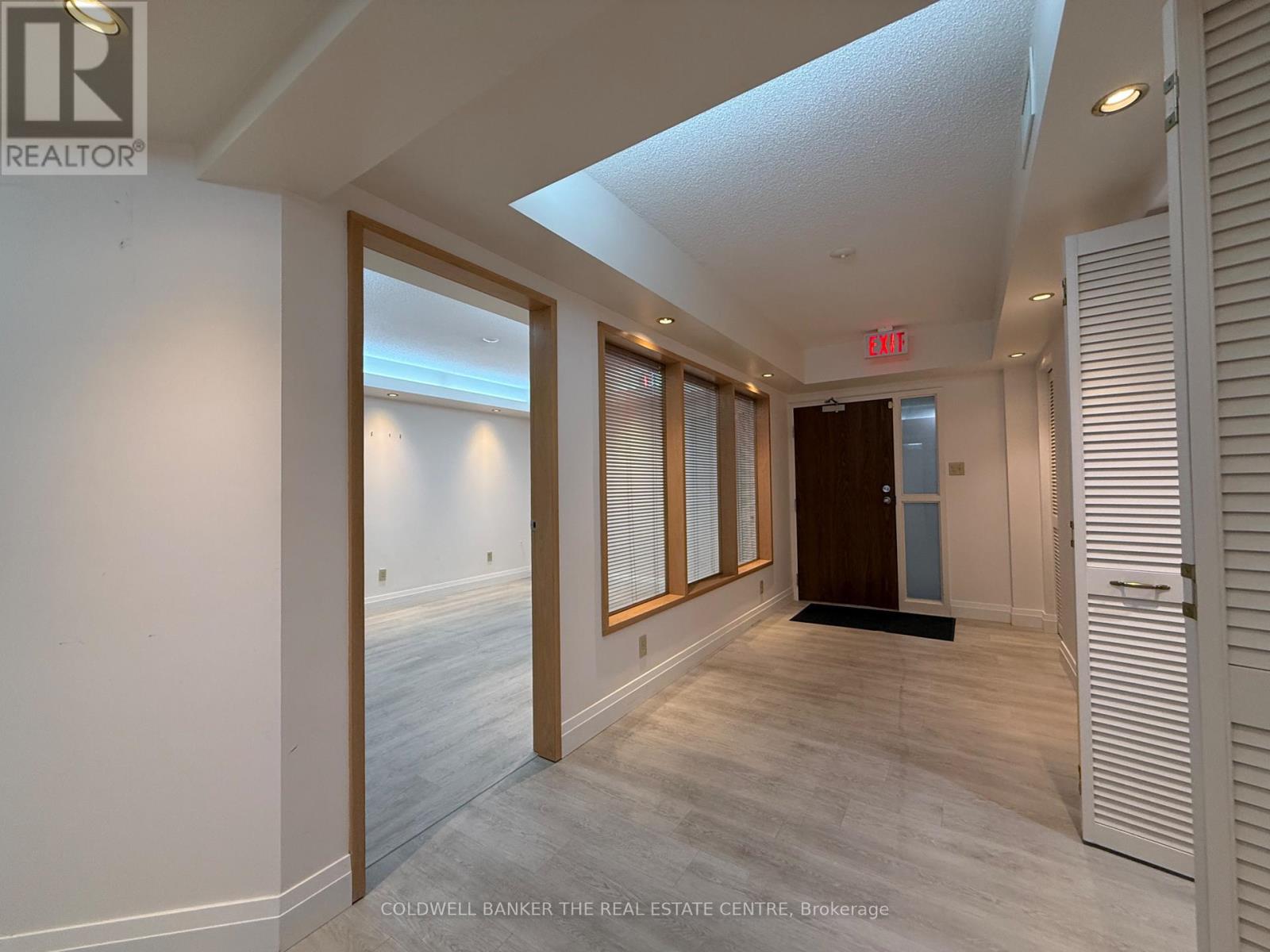 Ll2 - 390 Davis Drive, Newmarket, Ontario  L3Y 7T8 - Photo 8 - N12516056