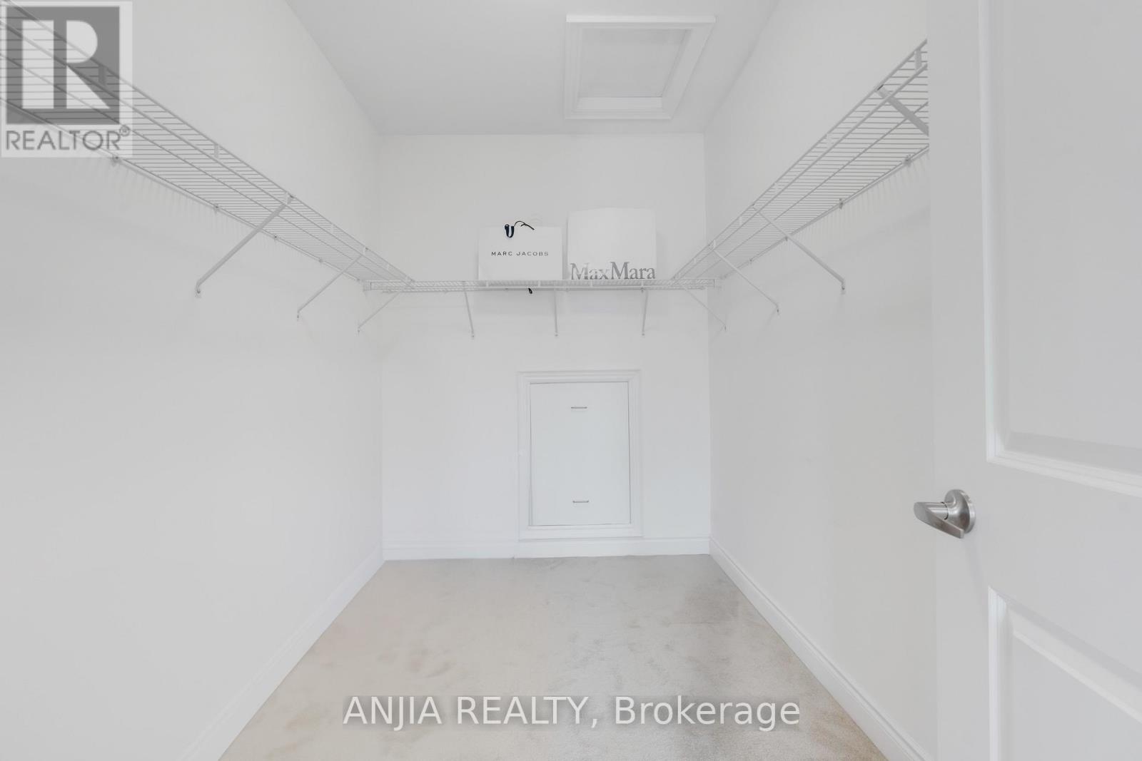 9 Mario Avenue, Markham (Cachet), Ontario  L6C 0X8 - Photo 35 - N12516070