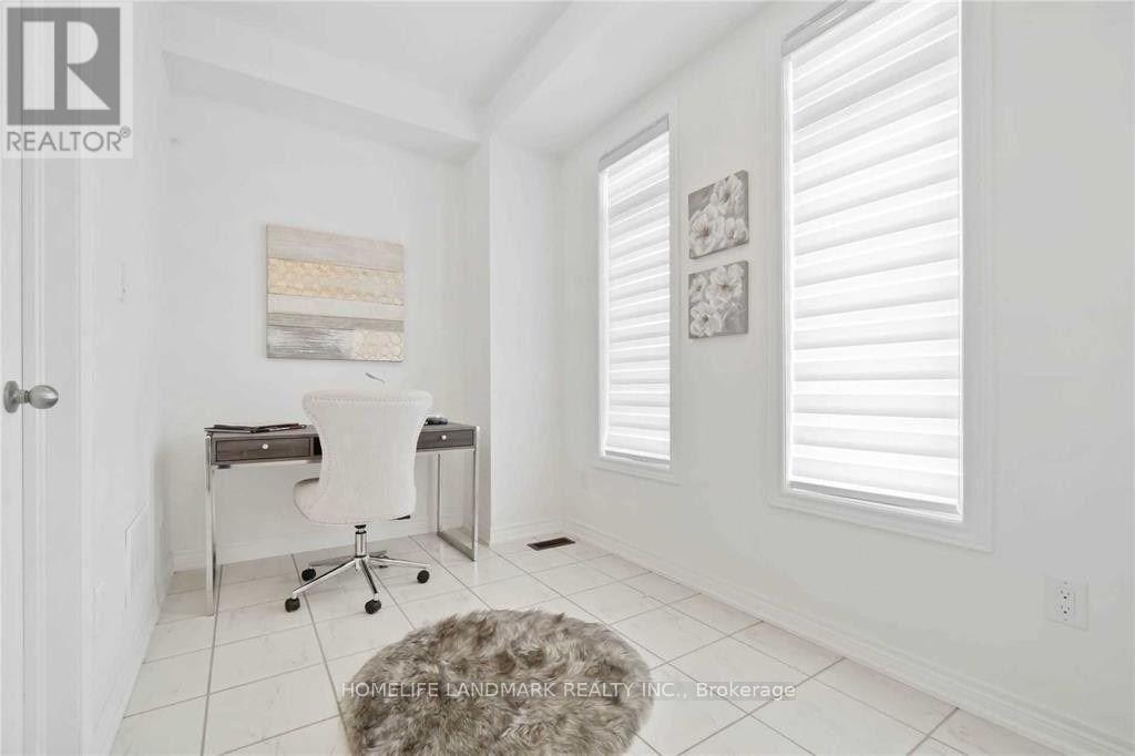 6d Parker Avenue, Richmond Hill, Ontario  L4E 1H3 - Photo 15 - N12516078