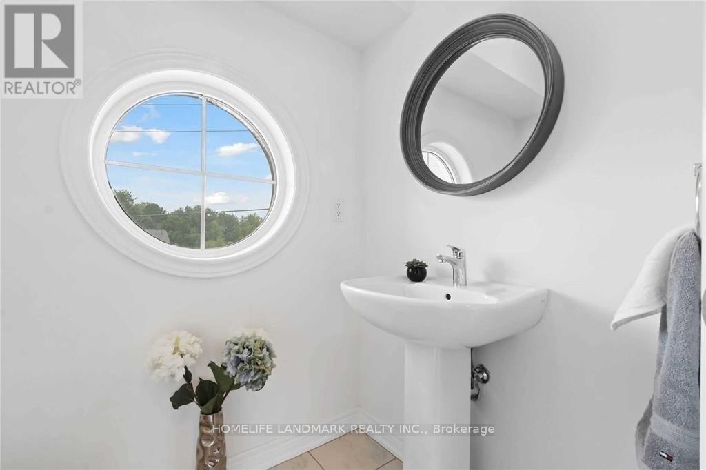 6d Parker Avenue, Richmond Hill, Ontario  L4E 1H3 - Photo 23 - N12516078