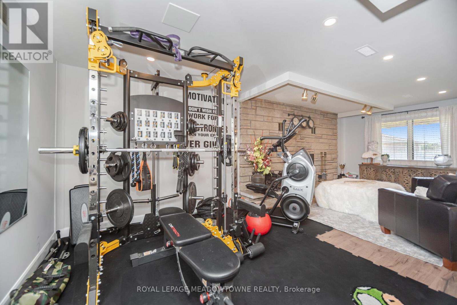 6 Hollis Crescent, East Gwillimbury, Ontario  L9N 1E7 - Photo 36 - N12516116