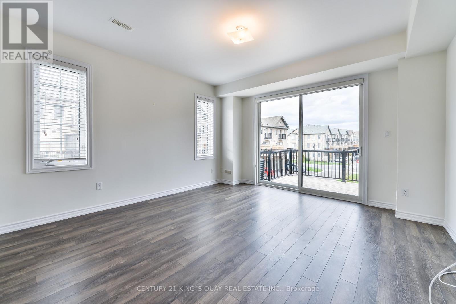 104 Frederick Wilson Avenue, Markham, Ontario  L6B 1P7 - Photo 12 - N12516236