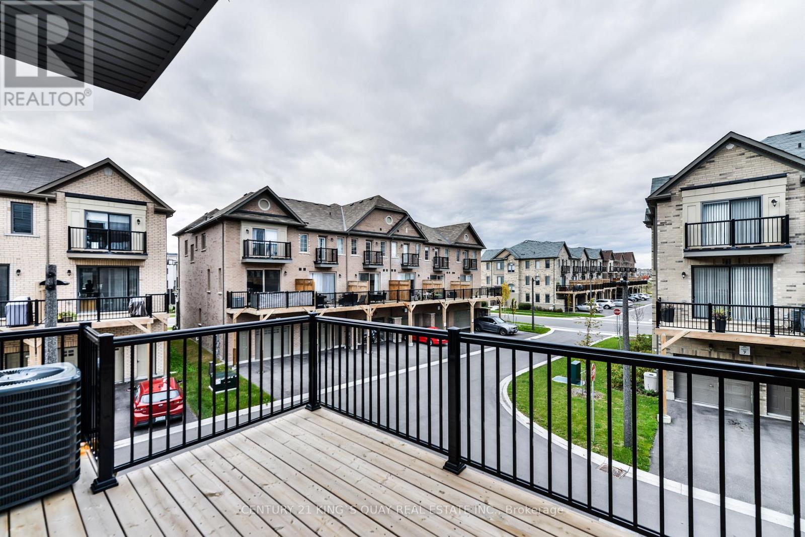 104 Frederick Wilson Avenue, Markham, Ontario  L6B 1P7 - Photo 13 - N12516236