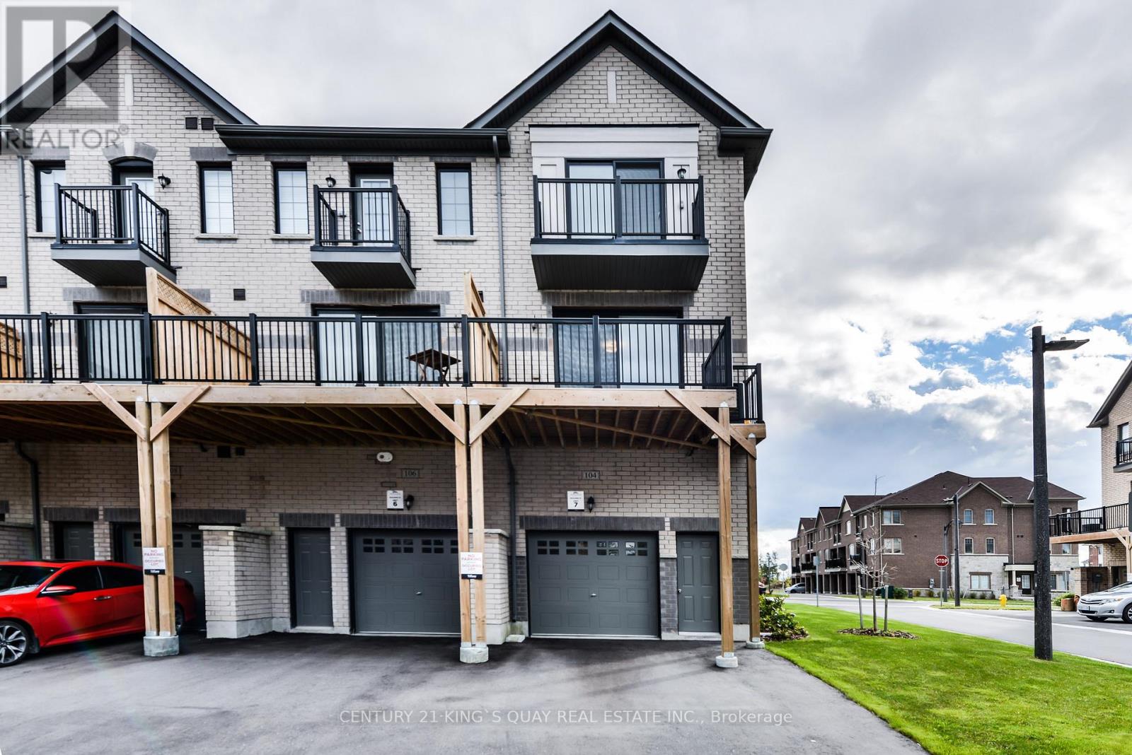 104 Frederick Wilson Avenue, Markham, Ontario  L6B 1P7 - Photo 21 - N12516236