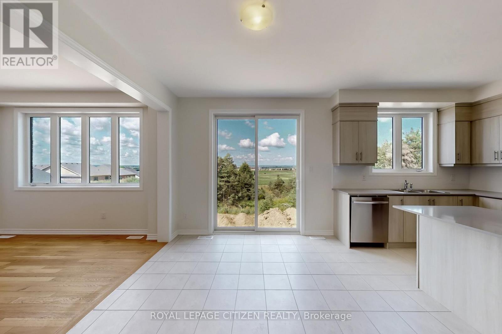 82 Lawrence D. Pridham Avenue, New Tecumseth (Alliston), Ontario  L9R 0X1 - Photo 14 - N12516260