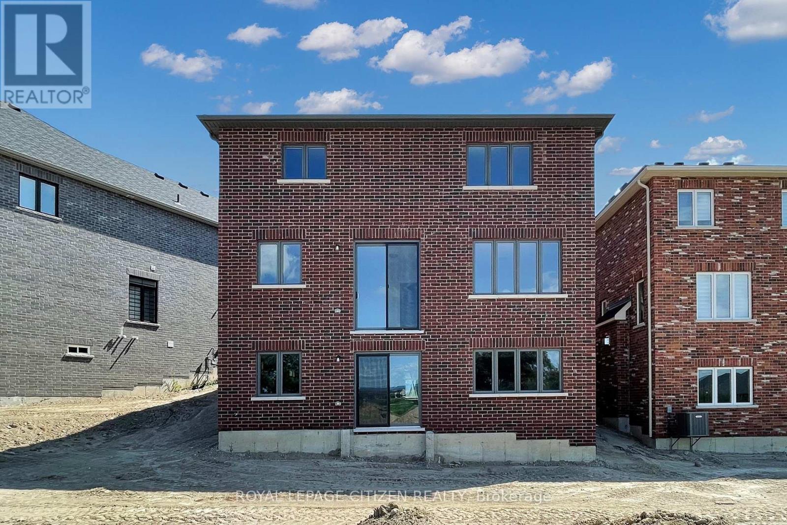 82 Lawrence D. Pridham Avenue, New Tecumseth (Alliston), Ontario  L9R 0X1 - Photo 35 - N12516260