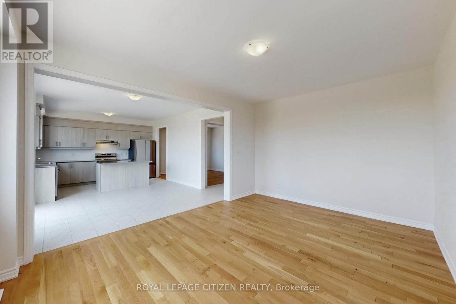 82 Lawrence D. Pridham Avenue, New Tecumseth (Alliston), Ontario  L9R 0X1 - Photo 6 - N12516260