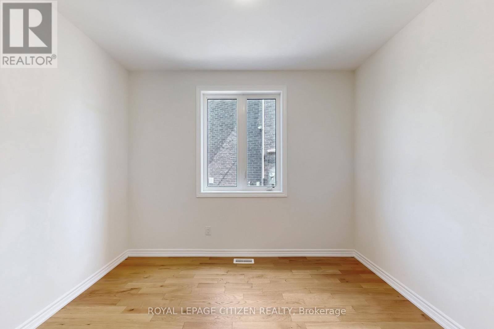 82 Lawrence D. Pridham Avenue, New Tecumseth (Alliston), Ontario  L9R 0X1 - Photo 7 - N12516260