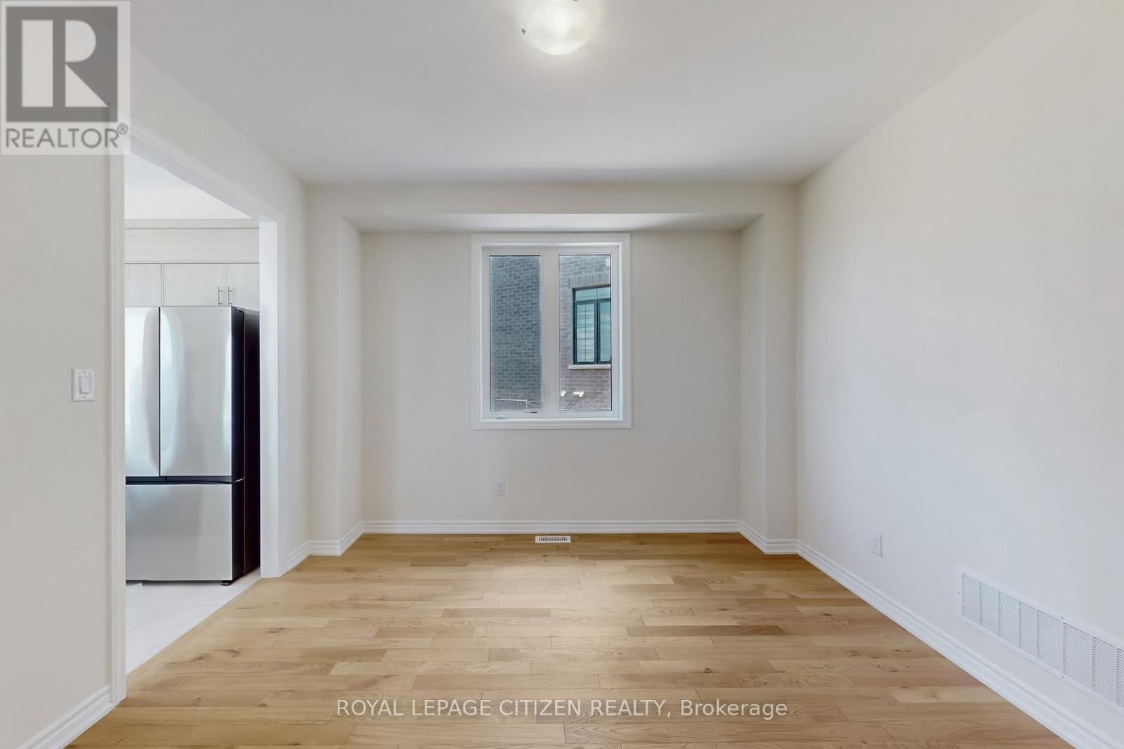 82 Lawrence D. Pridham Avenue, New Tecumseth (Alliston), Ontario  L9R 0X1 - Photo 8 - N12516260