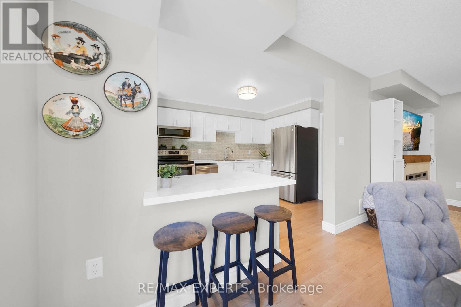 51 Mcknight Crescent, New Tecumseth, Ontario  L0G 1W0 - Photo 11 - N12516262