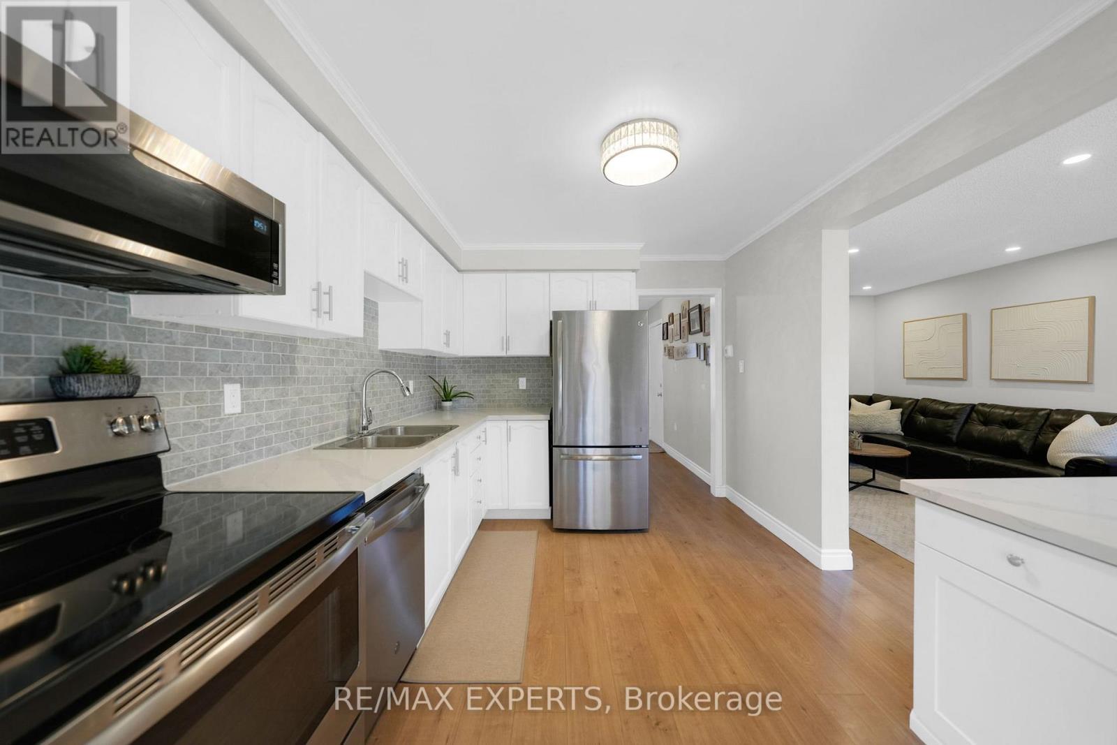 51 Mcknight Crescent, New Tecumseth, Ontario  L0G 1W0 - Photo 14 - N12516262