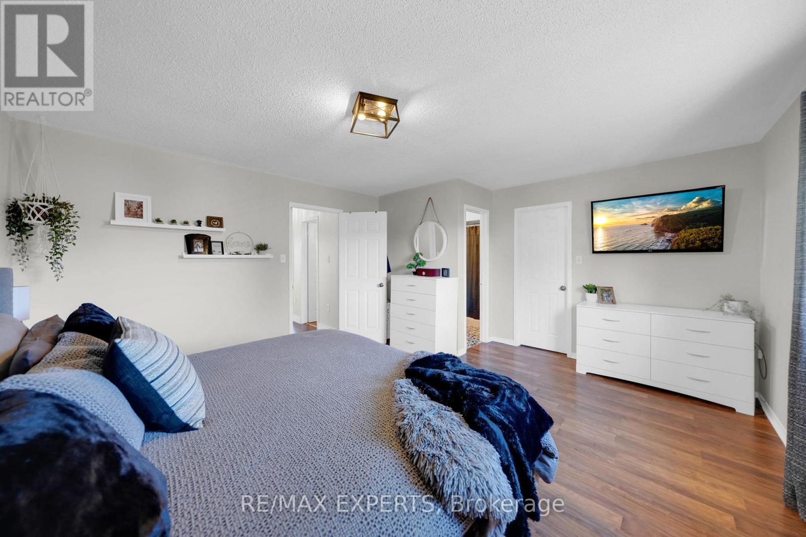 51 Mcknight Crescent, New Tecumseth, Ontario  L0G 1W0 - Photo 25 - N12516262