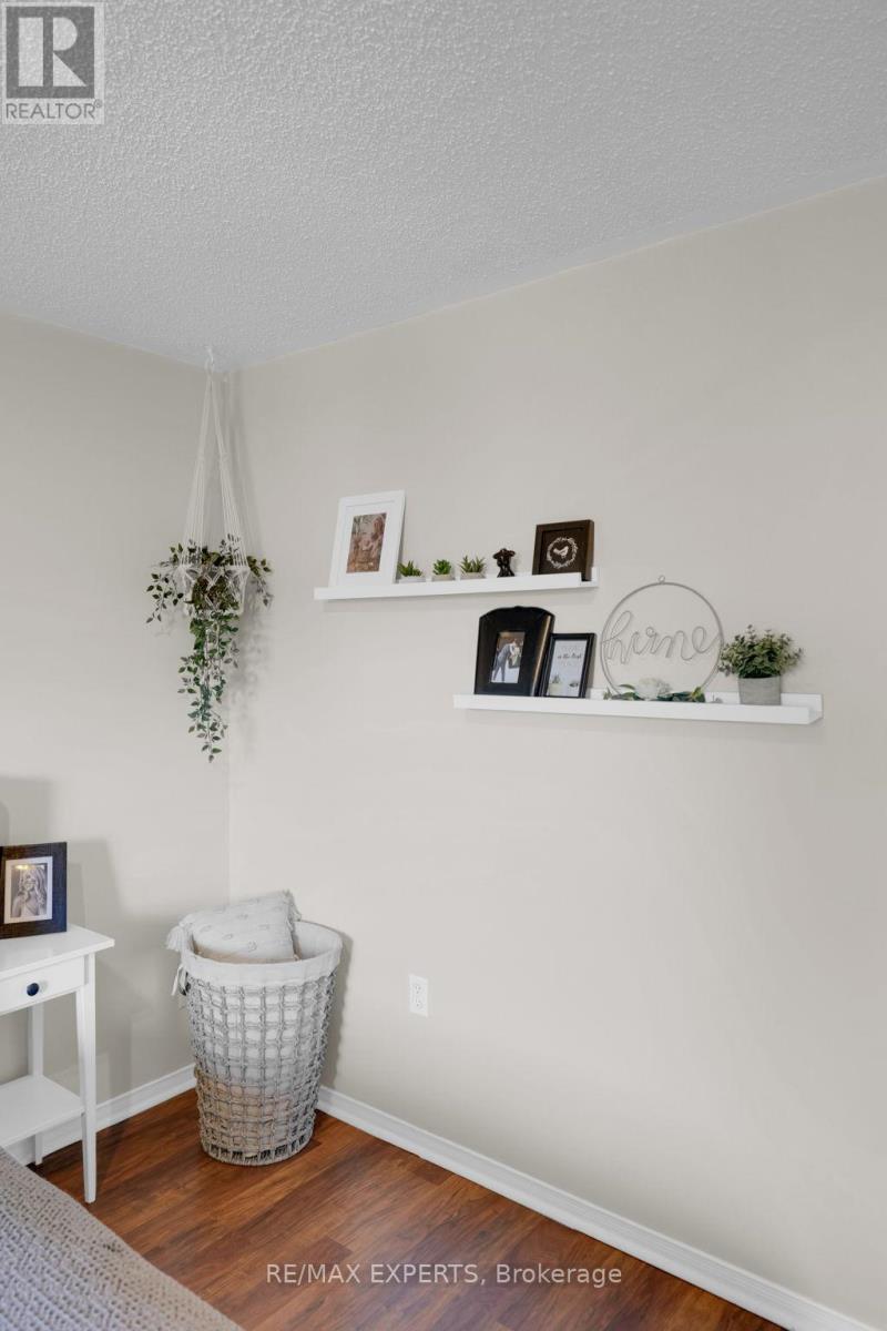 51 Mcknight Crescent, New Tecumseth, Ontario  L0G 1W0 - Photo 27 - N12516262