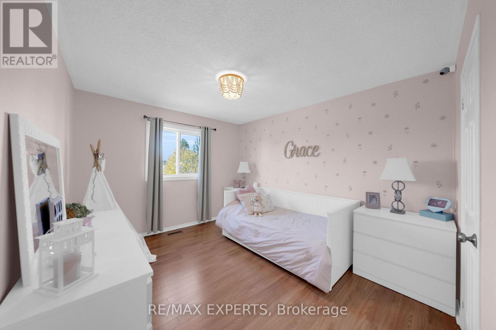 51 Mcknight Crescent, New Tecumseth, Ontario  L0G 1W0 - Photo 29 - N12516262