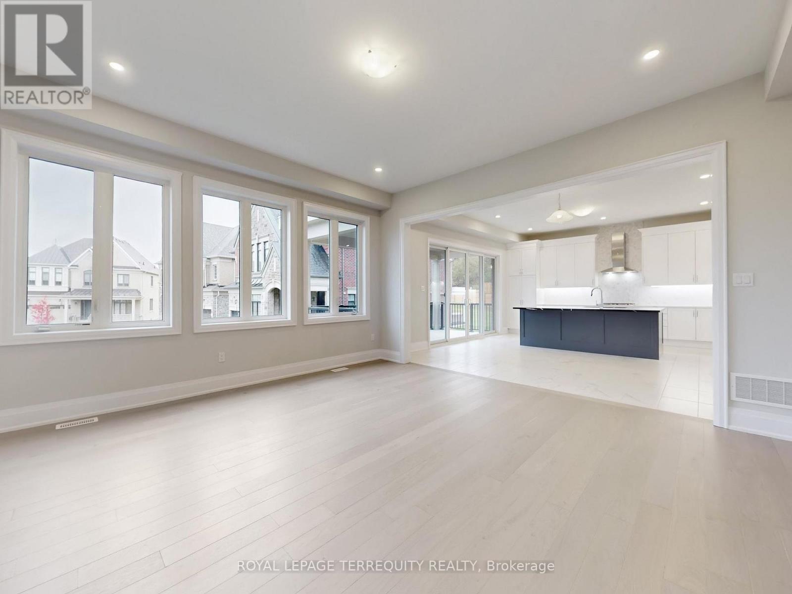 161 Cranberry Lane, Aurora, Ontario  L4G 5Z4 - Photo 12 - N12516298