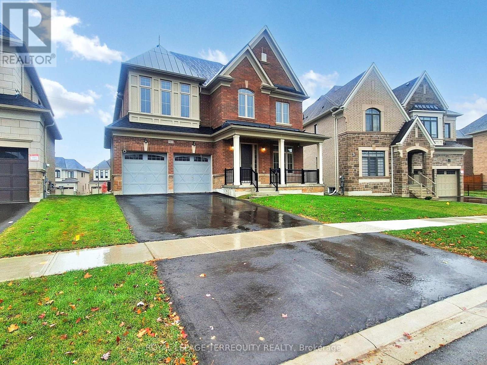 161 Cranberry Lane, Aurora, Ontario  L4G 5Z4 - Photo 2 - N12516298