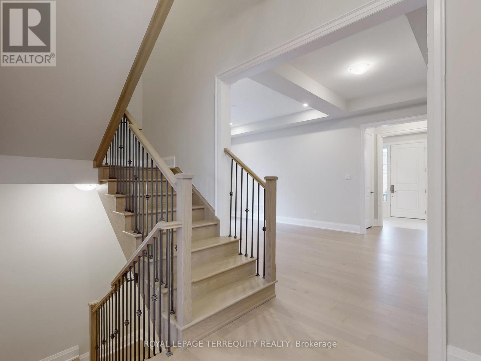 161 Cranberry Lane, Aurora, Ontario  L4G 5Z4 - Photo 21 - N12516298