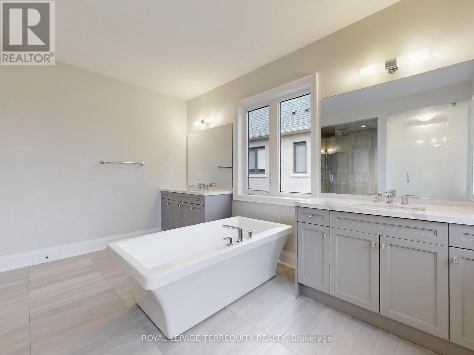 161 Cranberry Lane, Aurora, Ontario  L4G 5Z4 - Photo 26 - N12516298