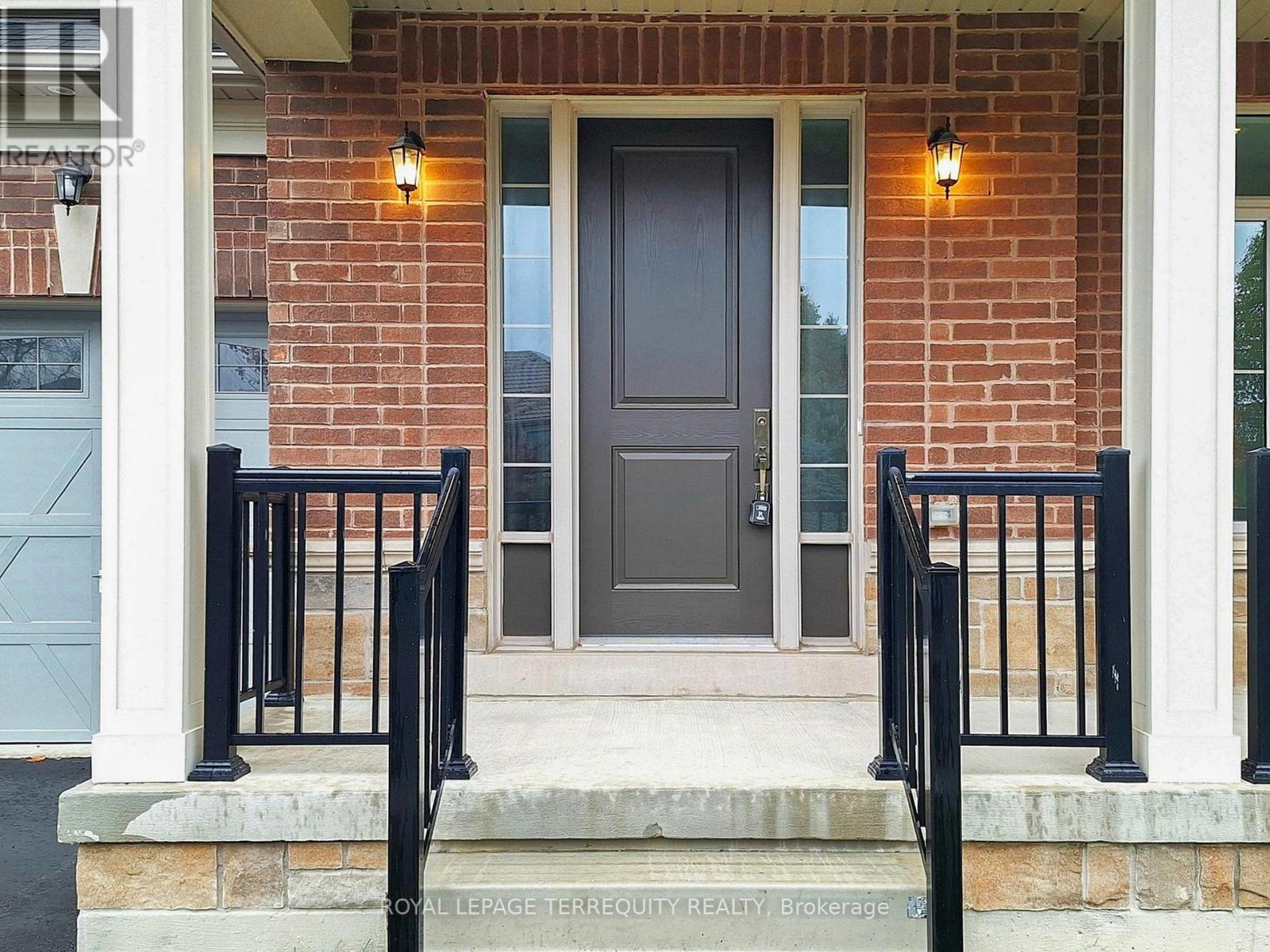 161 Cranberry Lane, Aurora, Ontario  L4G 5Z4 - Photo 5 - N12516298