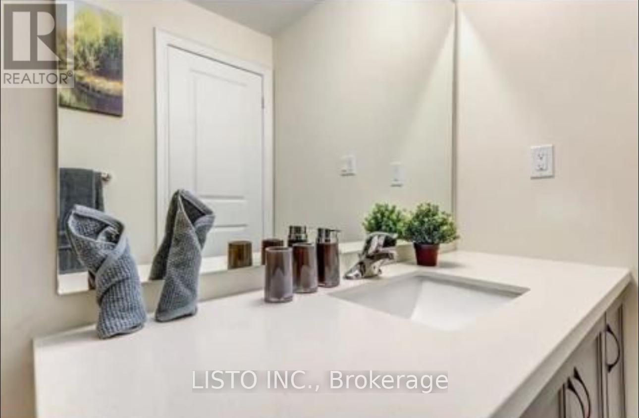 12 Thomas Hope Lane, Markham, Ontario  L3S 0E9 - Photo 16 - N12516406