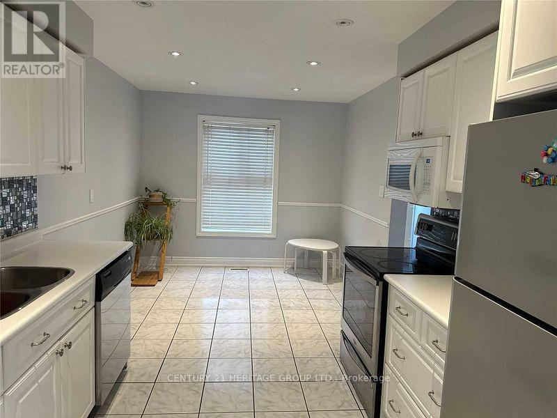 Main - 160 Don Head Village Boulevard, Richmond Hill, Ontario  L4C 7P9 - Photo 3 - N12516412