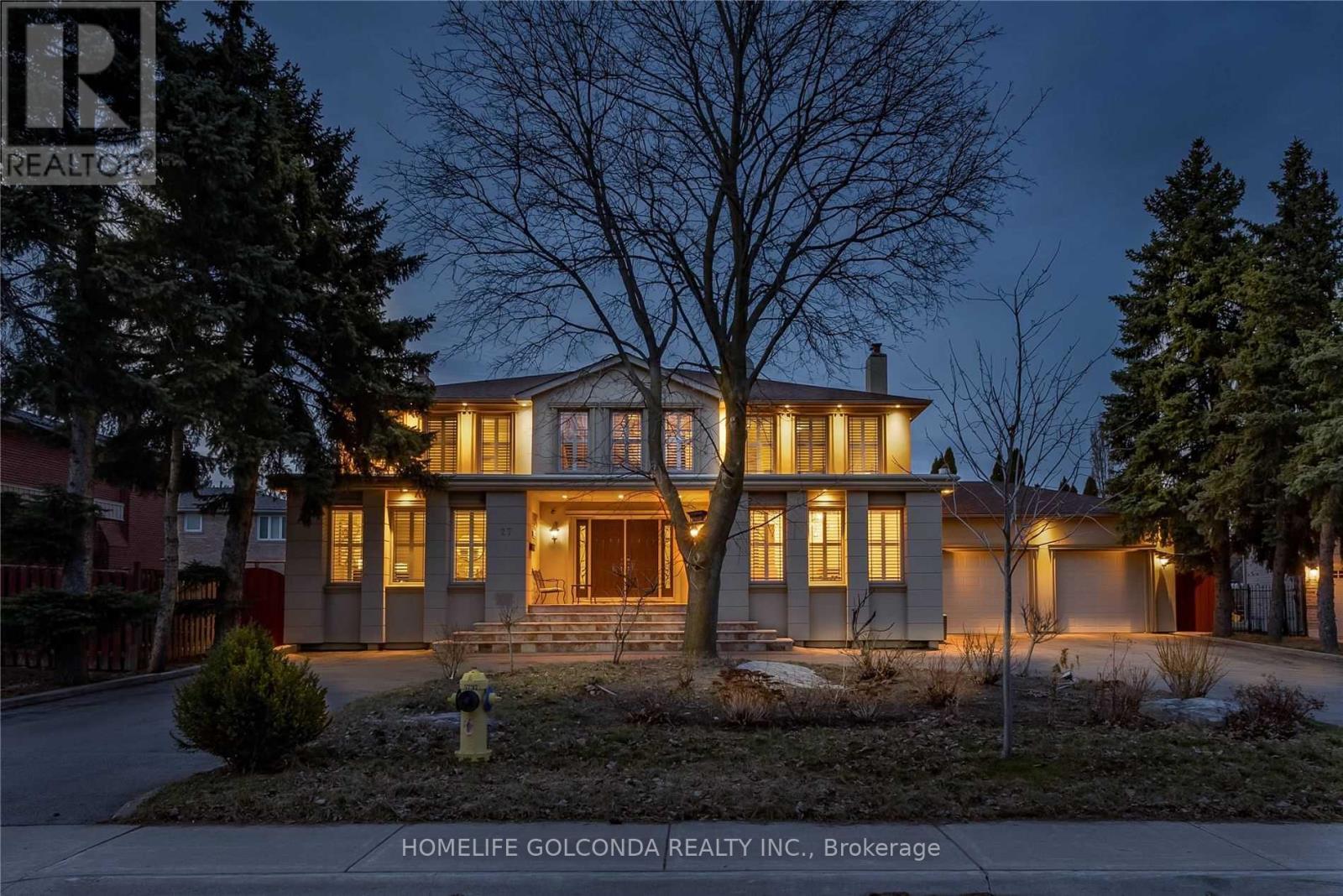 27 DORWOOD COURT, Vaughan, Ontario