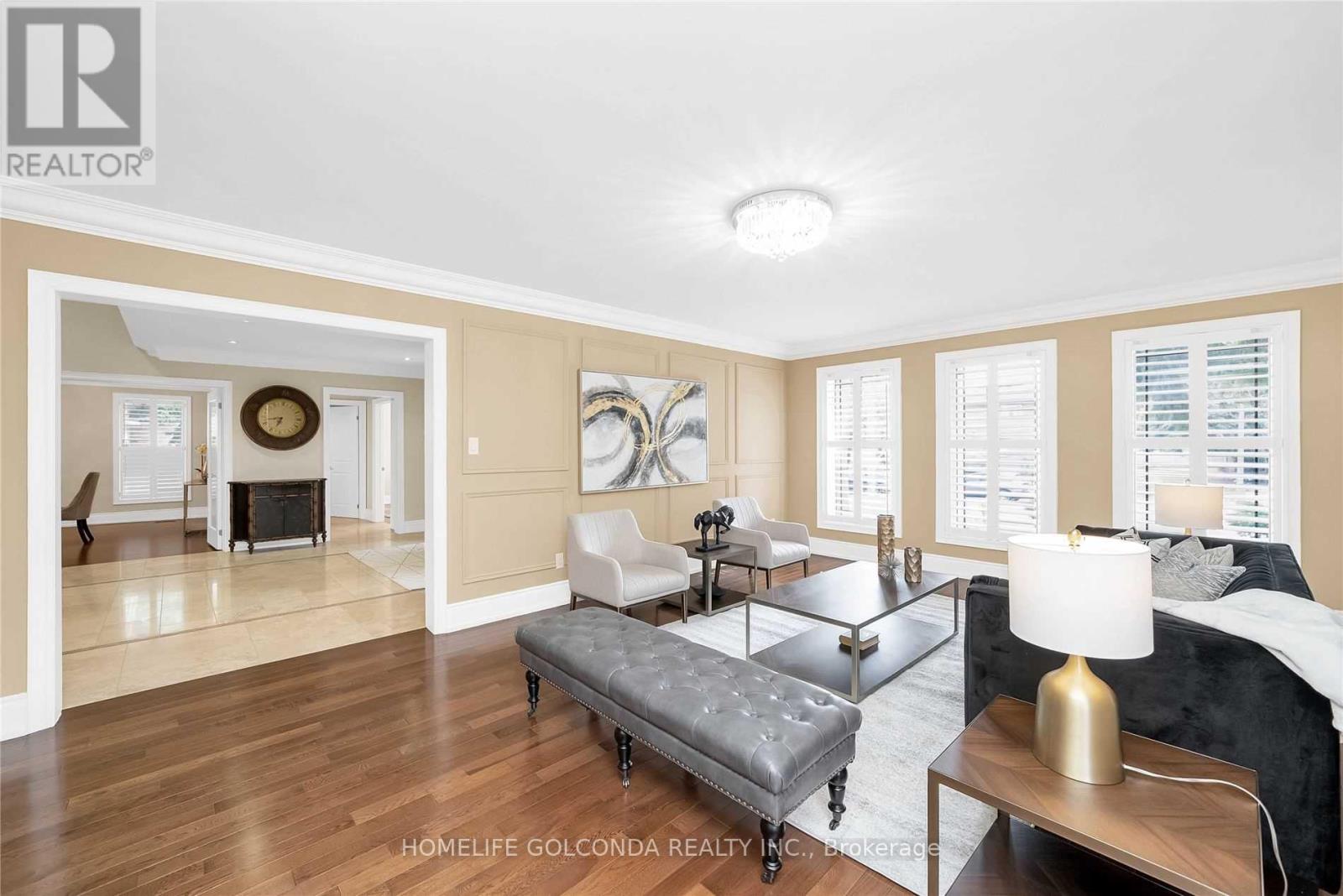 27 Dorwood Court, Vaughan, Ontario  L4L 1M9 - Photo 8 - N12516422