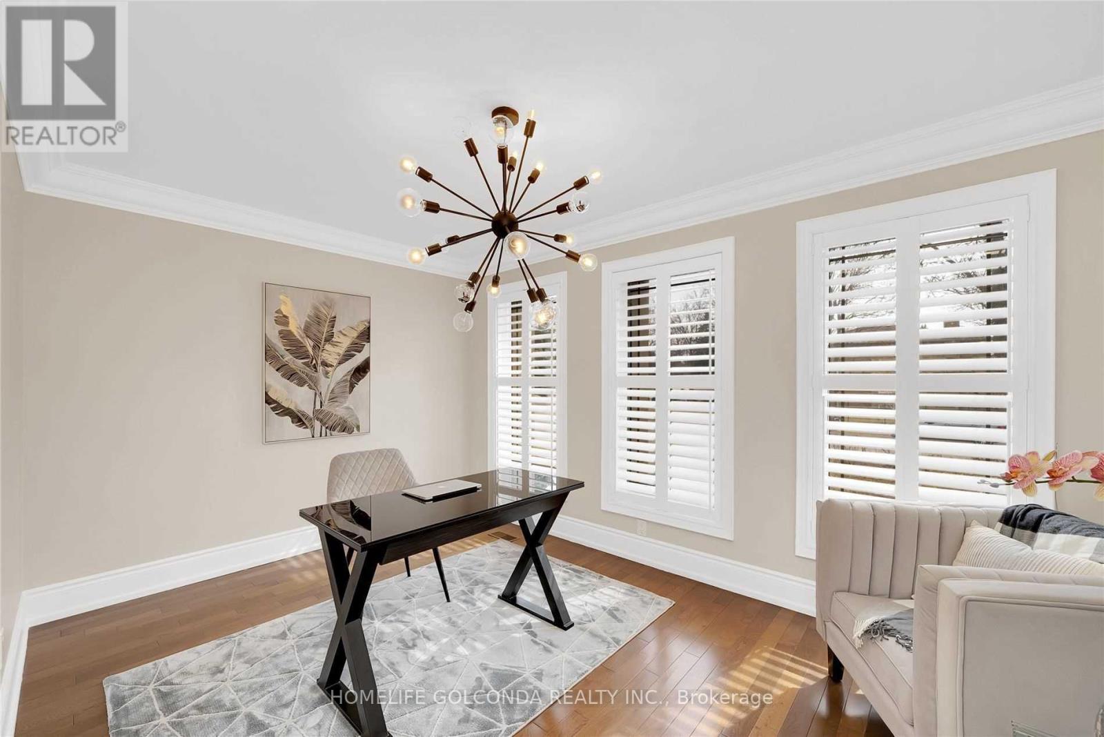 27 Dorwood Court, Vaughan, Ontario  L4L 1M9 - Photo 9 - N12516422