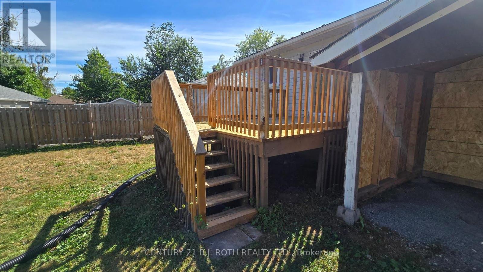 698 Burton Drive, Innisfil, Ontario  L9S 2H6 - Photo 24 - N12516426