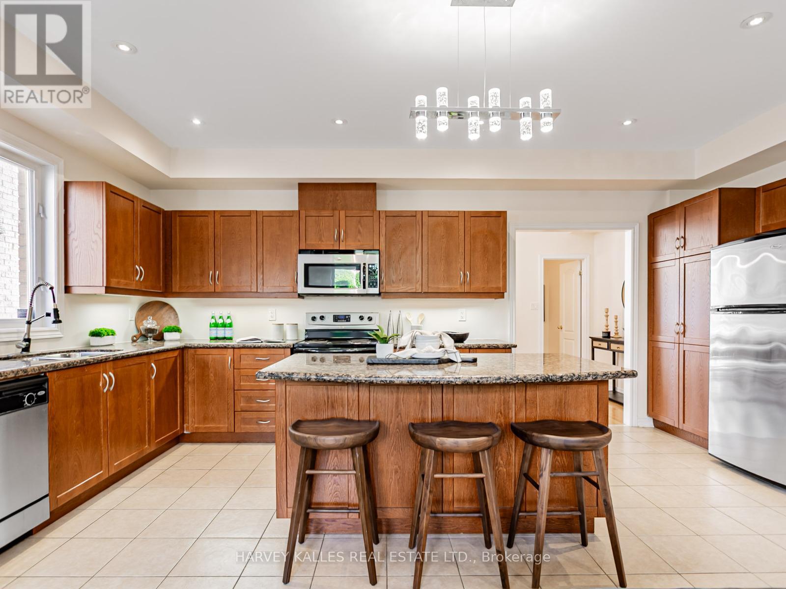 11 - 700 Summeridge Drive, Vaughan, Ontario L4J 0C5 - Photo 16 - N12516452