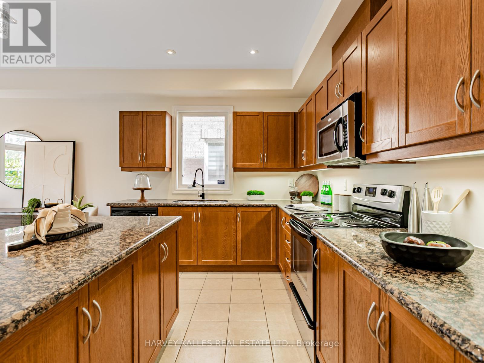 11 - 700 Summeridge Drive, Vaughan, Ontario L4J 0C5 - Photo 20 - N12516452