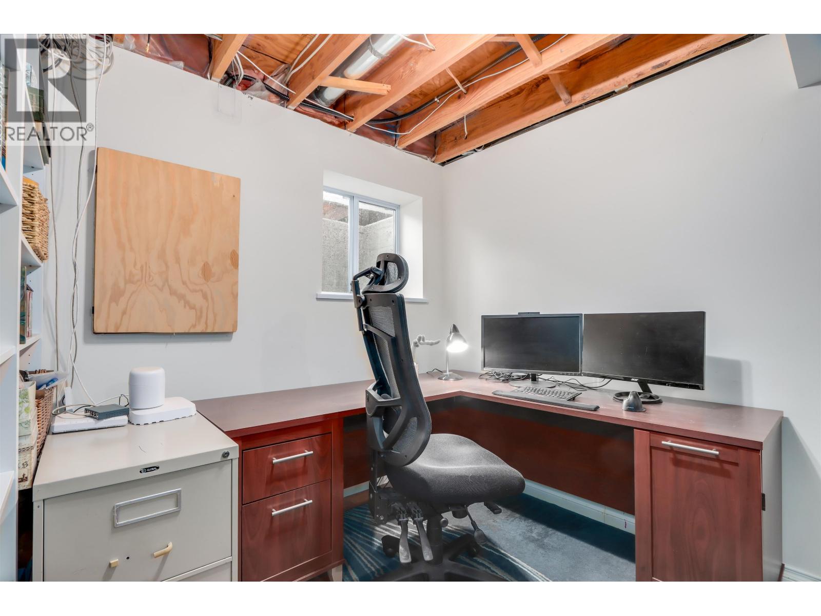 1806 Deep Cove Road, North Vancouver, British Columbia V7G 1S6 - Photo 26 - R3065385